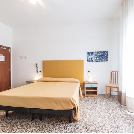 B&B Moresco Cattolica Exterior foto